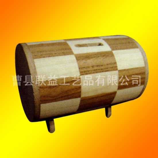 點(diǎn)擊查看詳細(xì)信息<br>標(biāo)題：儲(chǔ)錢(qián)盒LY-1207 閱讀次數(shù)：1985